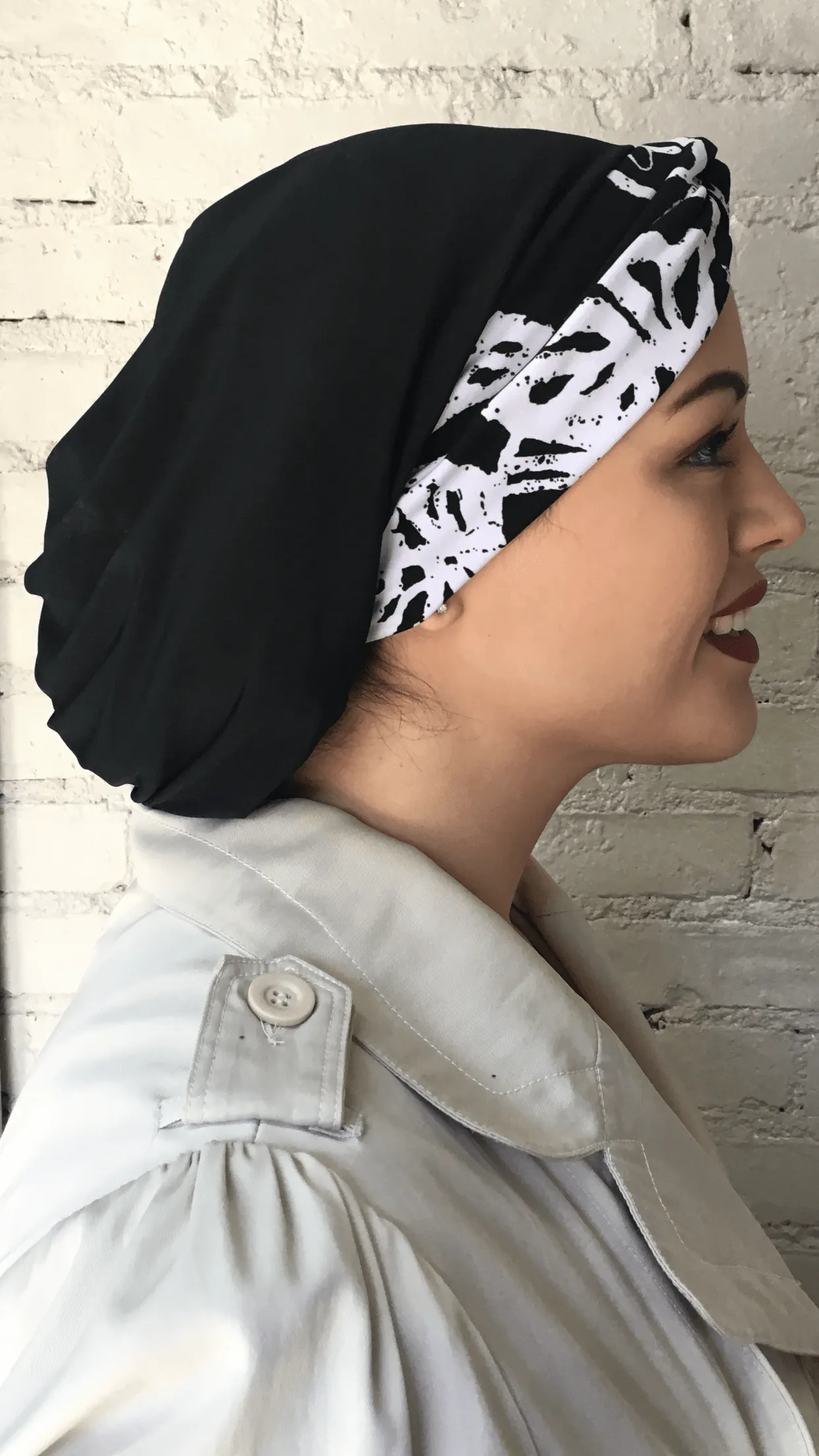 Tichel Black and White Stretchy Chic Snood Turban Hijab For Muslim Jewish Christian Women