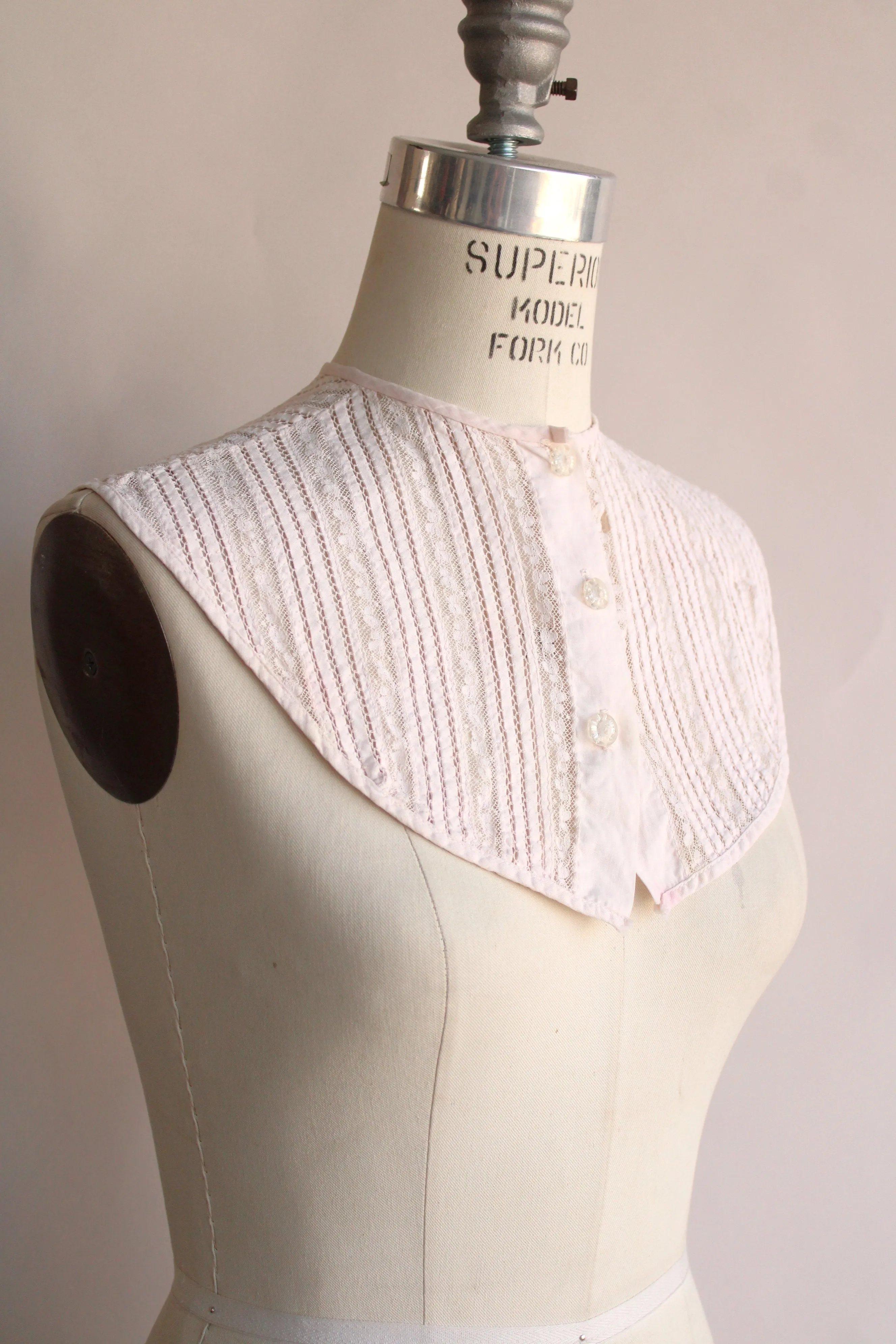 Vintage 1950s Pale Pink Dickie